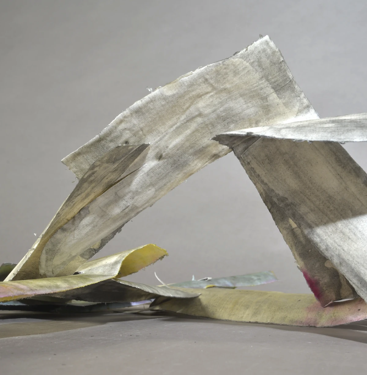 fragile tectonics___spatial installation